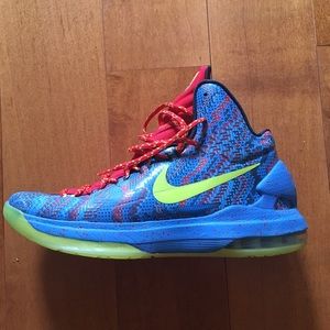 Nike KD 5 “Christmas Day”